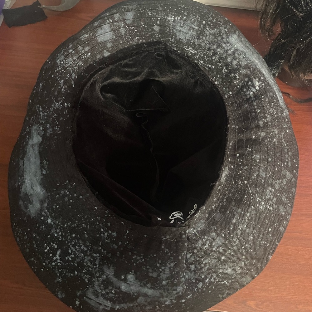 Top hat - Picture 7 of 11